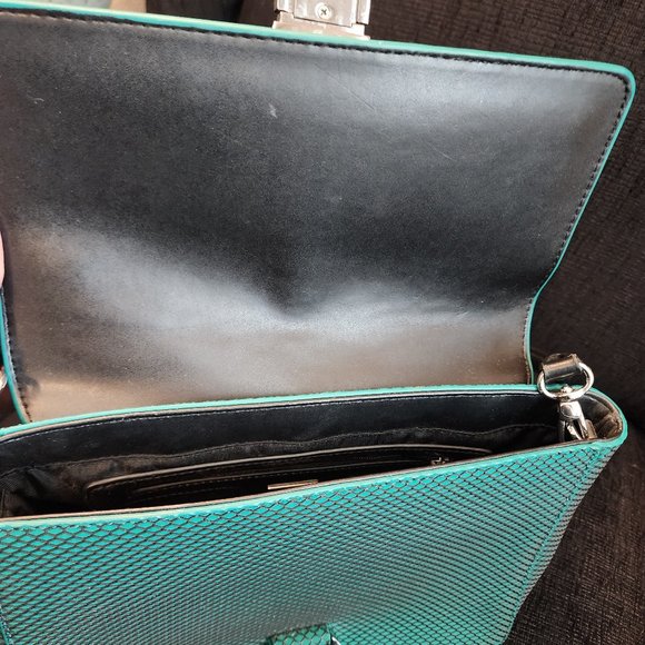 Pedro Dark Teal Green Mesh Pattern Shoulder Bag - Picture 7 of 11